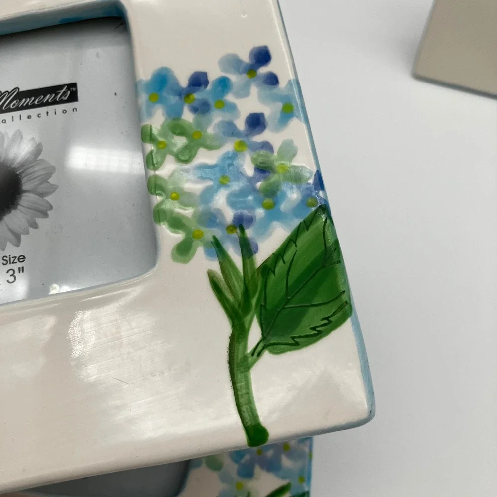 Tradewind Bay Photo Frame Set 4 3x3 White Blue Hydrangea Ceramic Floral